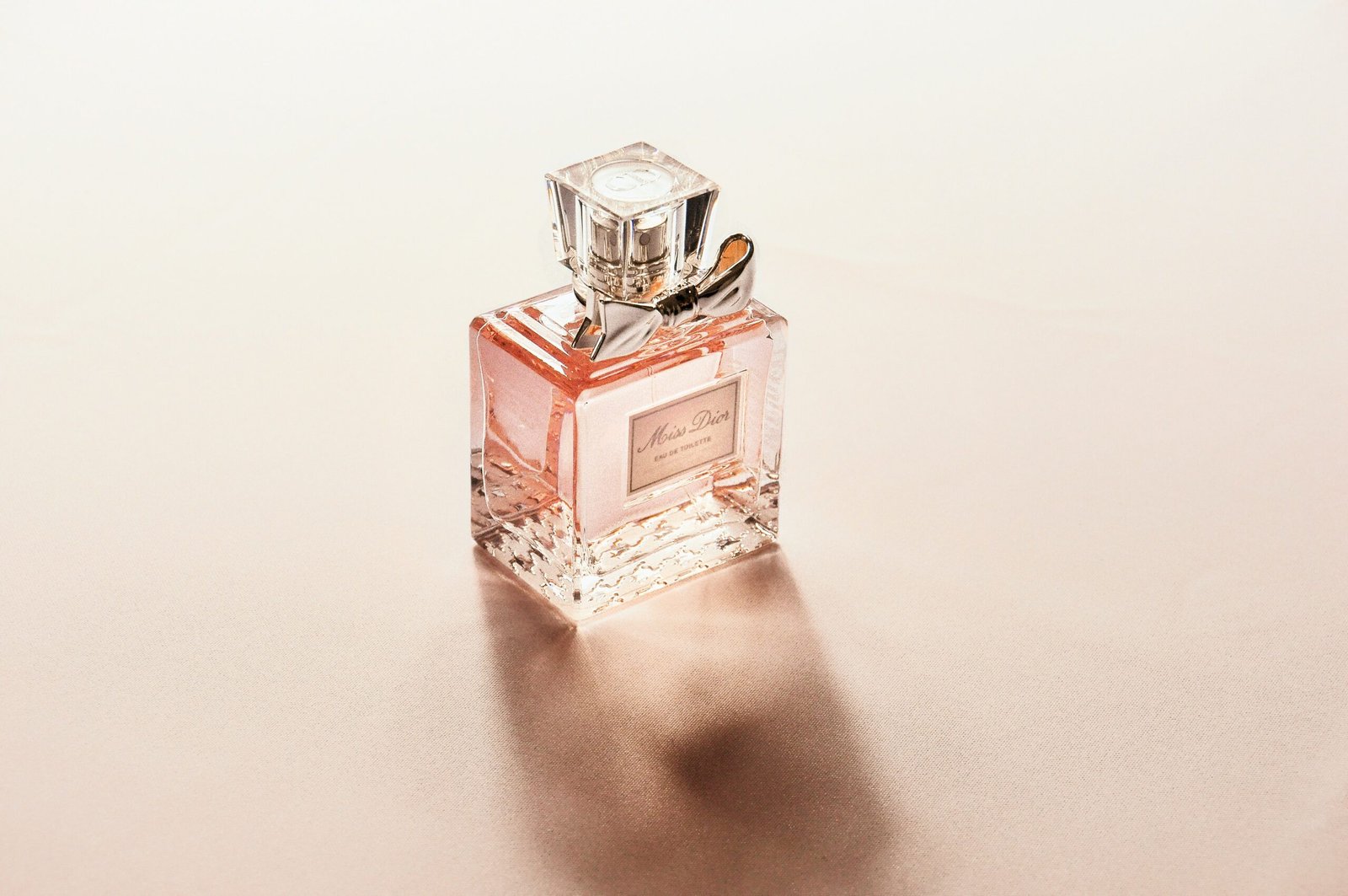 Los 5 Mejores Perfumes de 2024
